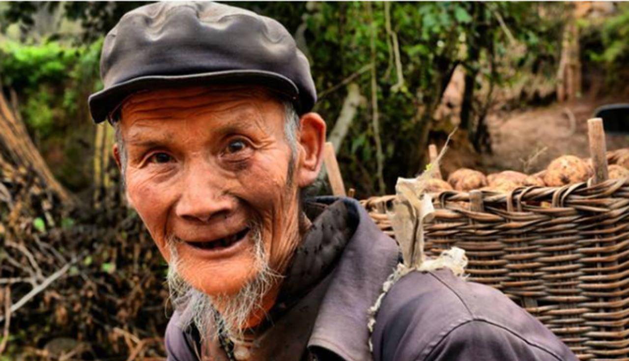 山西农民拿出一“欠条”，八路军借款1100万法币，最后结局如何？