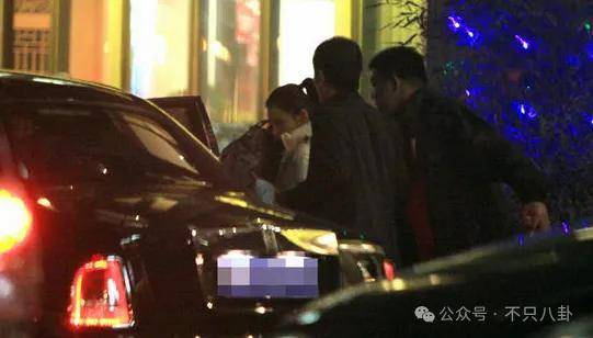 好嚣张!他和老婆上节目,却半夜偷着和老婆闺蜜联系?