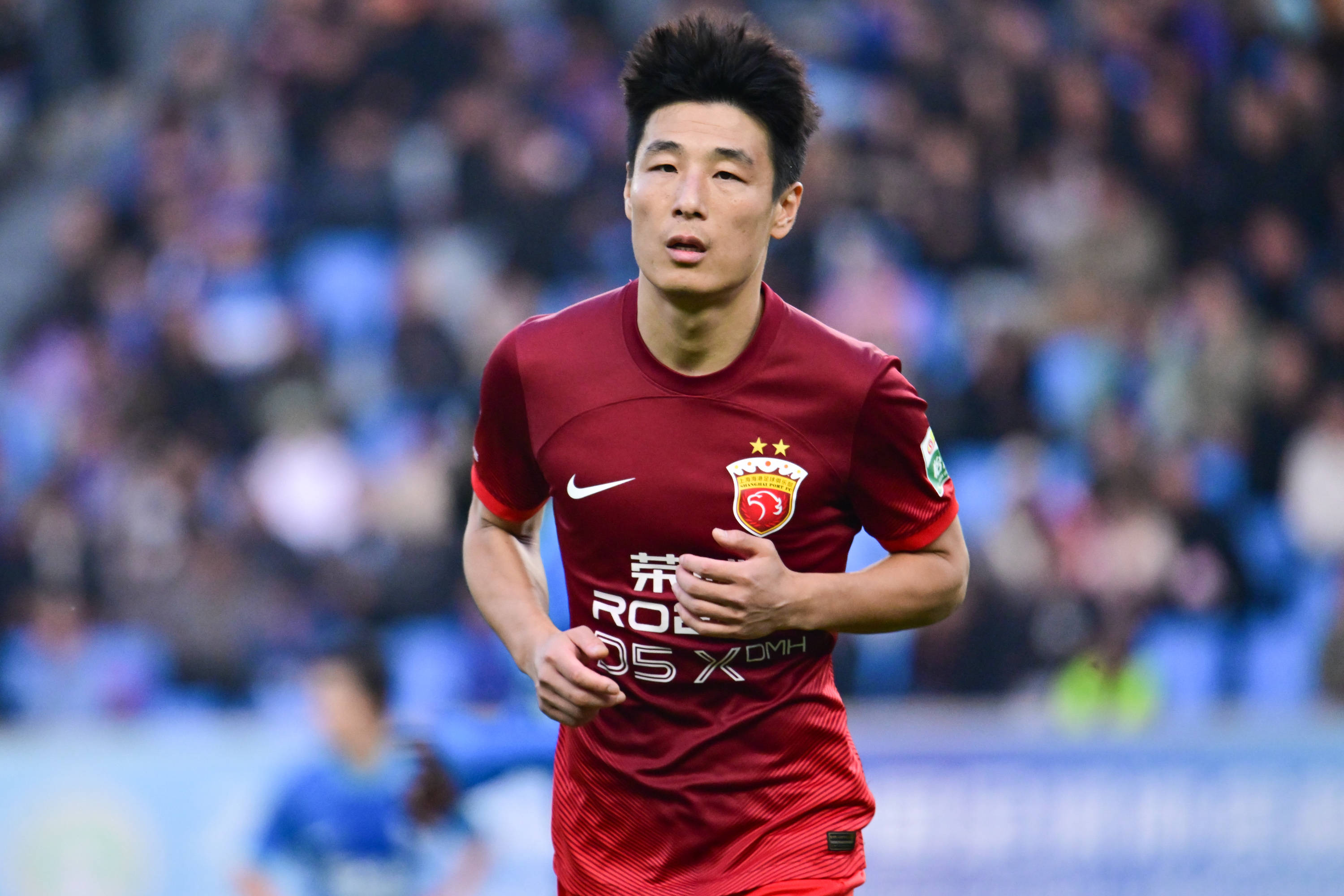 重返榜首!中超-武磊破门29轮32球+伤退 海港客场1-0沧州