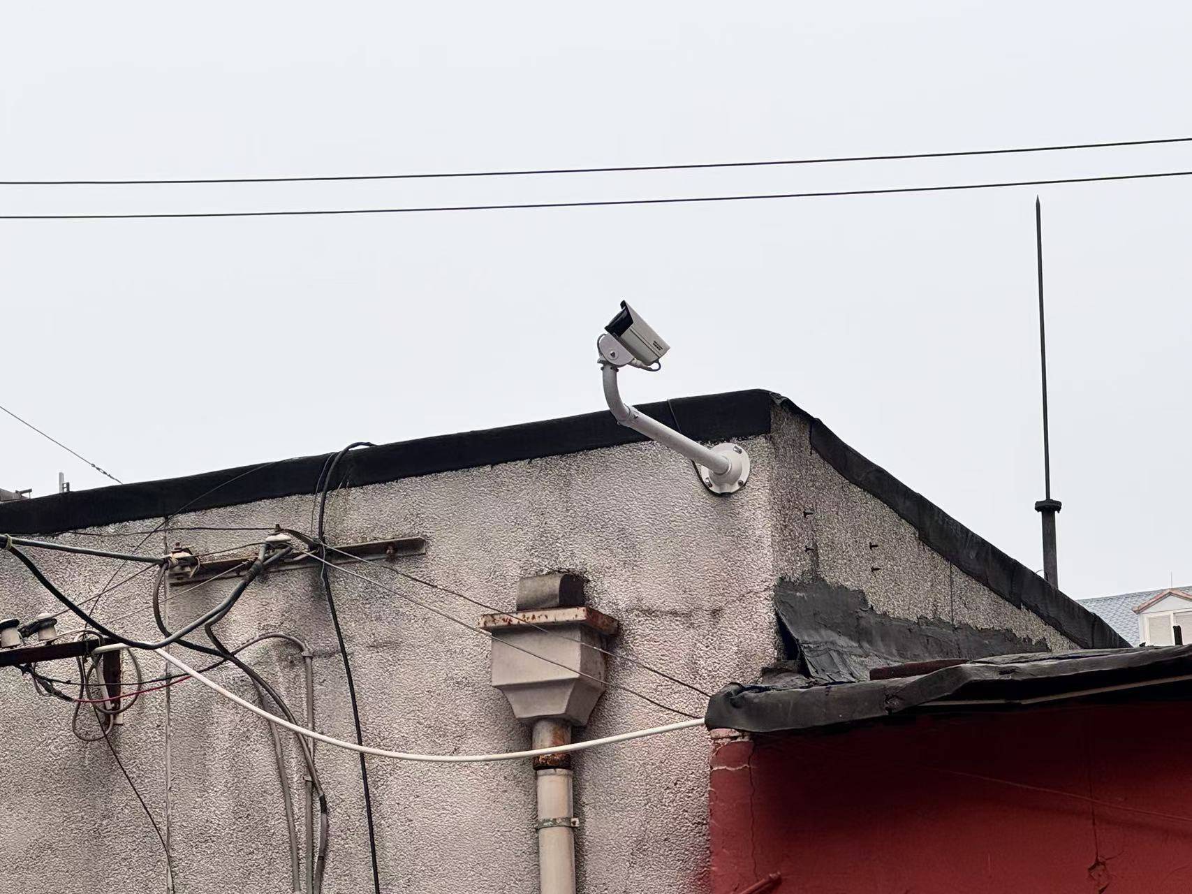 “消失”的抛物者、难拿到的赔偿，高空抛物“破局”20年