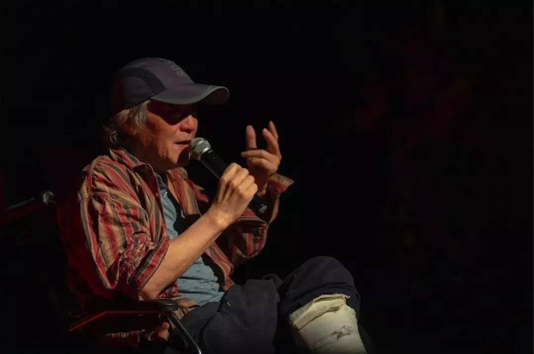 《家有儿女》编剧费明因病去世,享年70岁