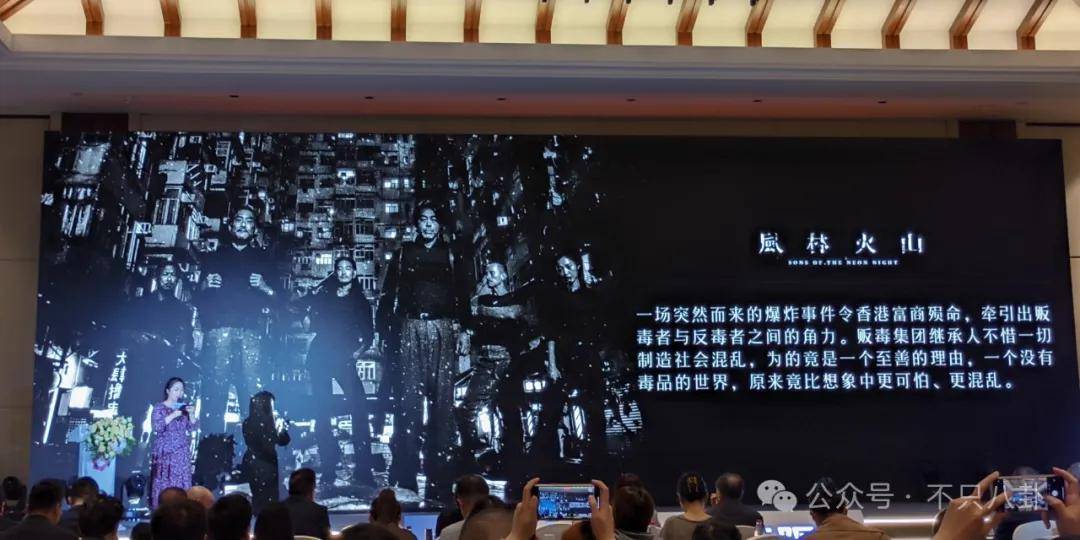 最神秘的男明星退圈了？一代神颜的他才是万千少女的梦啊……