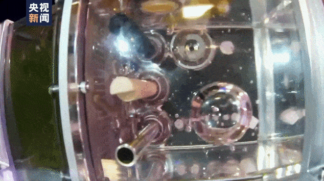 刚刚!徐州籍航天员李广苏顺利出舱!欢迎回家!