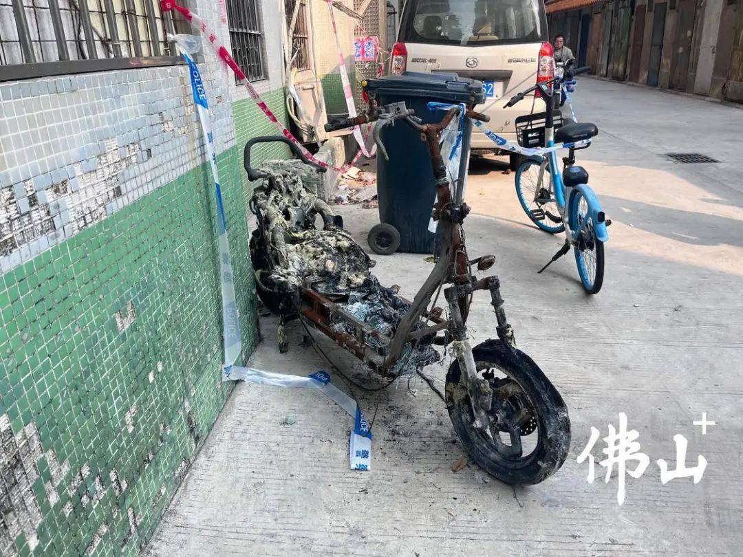 3分钟温度可达1000℃!电动自行车切勿“入户充电”