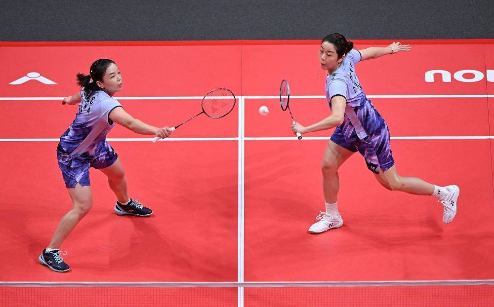 世界羽联世界巡回赛总决赛:石宇奇连胜提前出线