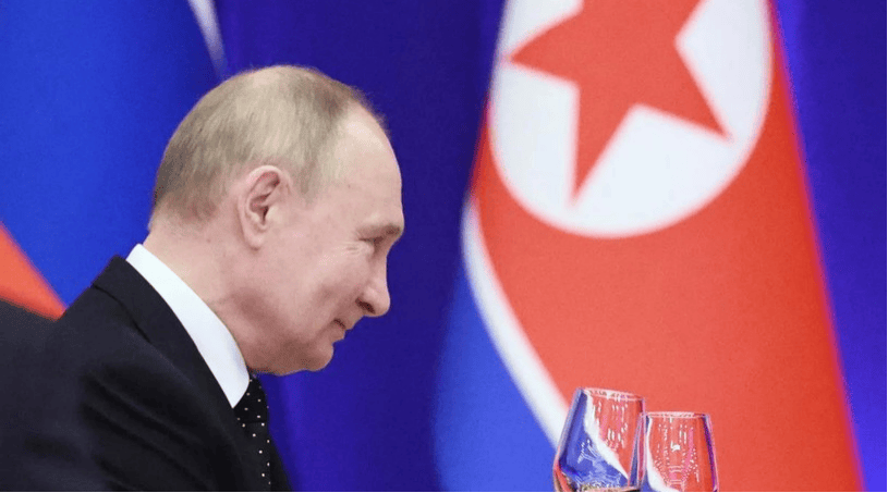 俄乌前线生变,2万个集装箱移交,朝鲜炮弹援俄?美又“甩锅”给中方