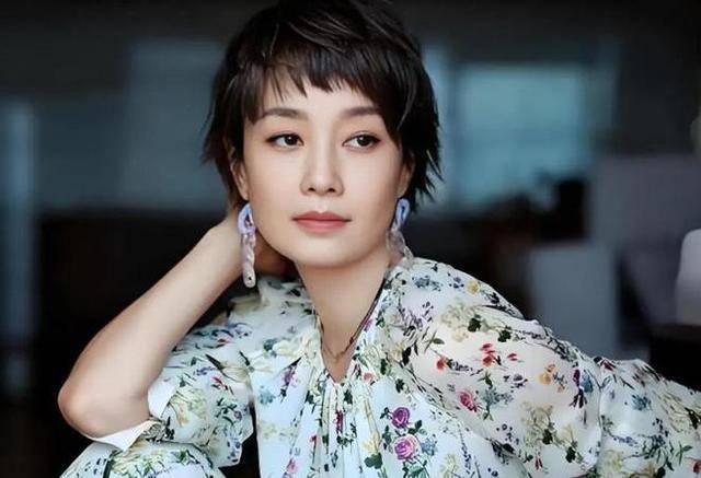 48岁马伊琍官宣喜讯，网友恭喜：离婚五年，终于等到这一天了