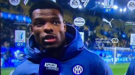 倒钩+世界波!邓弗里斯:为进球高兴,但更重要是胜利