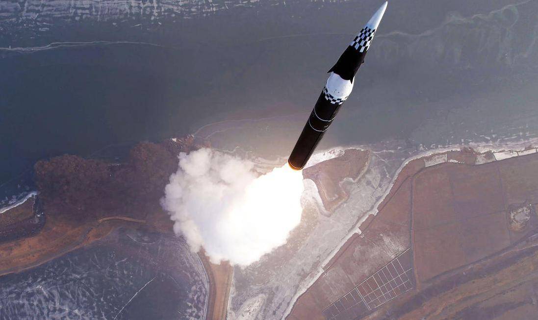 现在“求饶”已经晚了！朝鲜一举轰动全球，美日韩嚣张不起来了