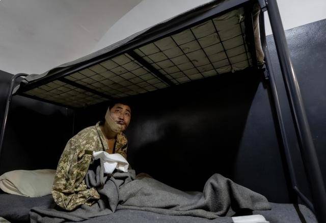 2名朝军被俘，韩国参与审讯，大量细节曝光，泽连斯基想干件大事