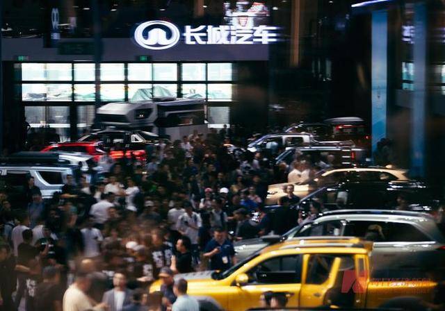 长城汽车董事长魏建军公布年终奖:发40亿,人均近5万元