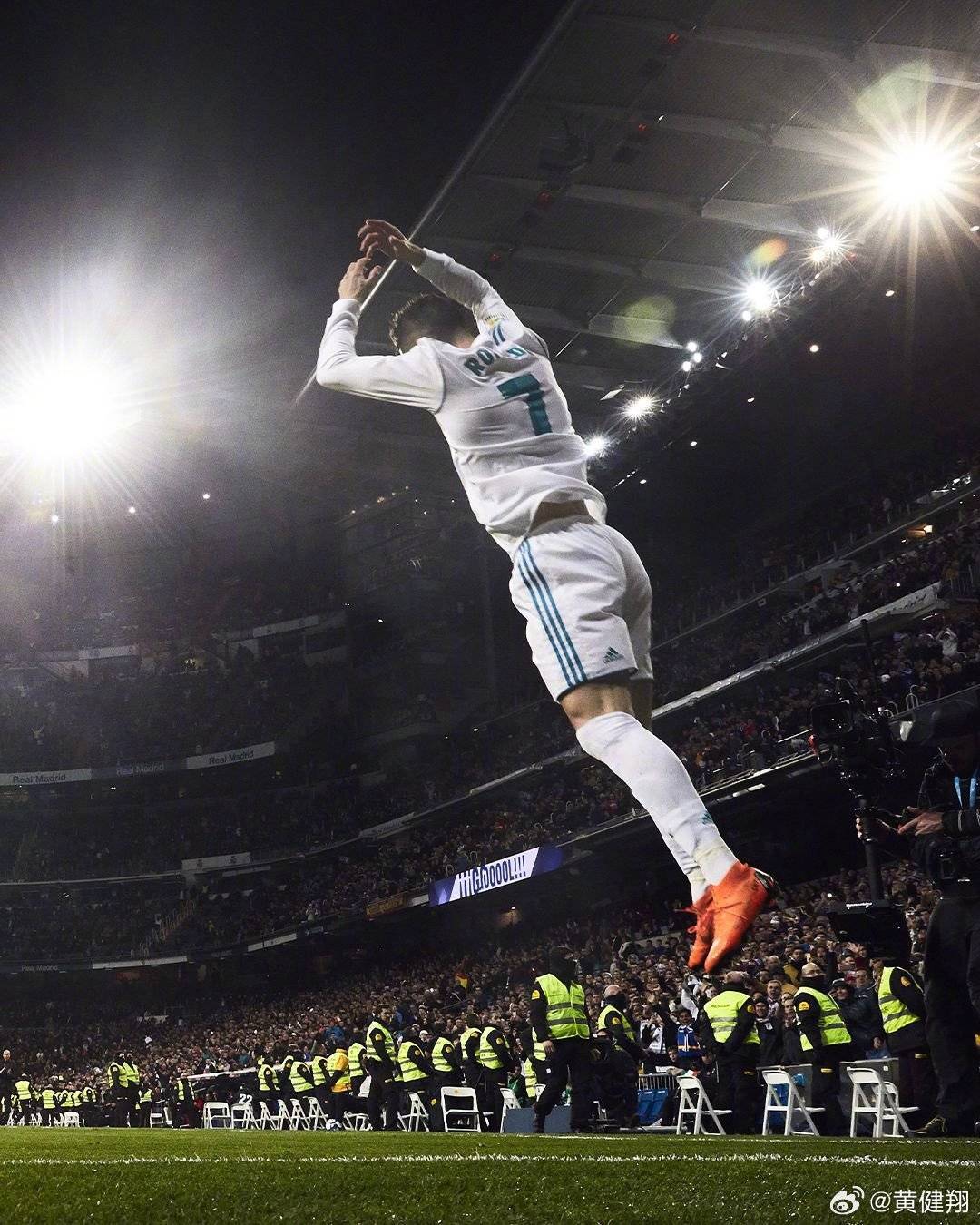 真爱!黄健翔近千字祝福C罗:近乎变态的自我要求,圣人般的存在