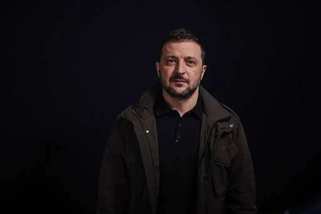 三大消息:泽连斯基真敢下死手!特朗普提三大条件;普京始料未及