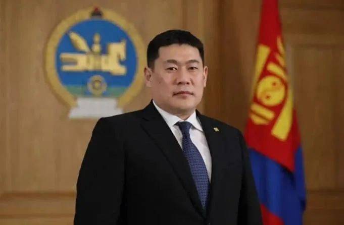 让整个美国夜不能寐！60亿吨储量的超级煤矿，彻底对华敞开了大门