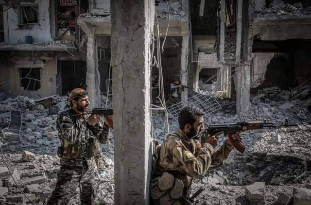 大马士革爆发大乱，朱拉尼只剩唯一选择：“求”俄军再回来一趟