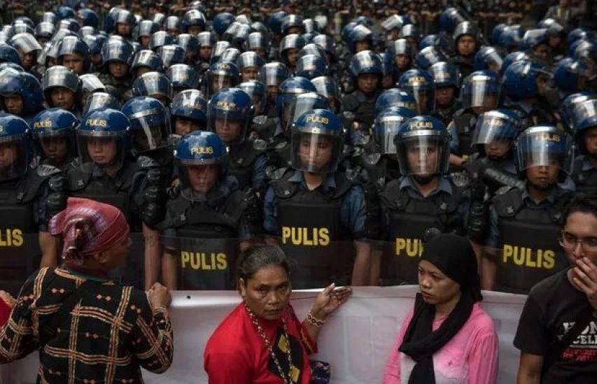 菲律宾政坛“大地震”，杜特尔特祭出“杀手锏”，中国警告菲方