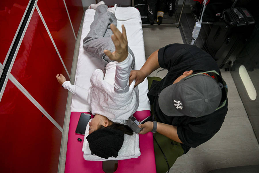 与世界上“开车最快”的女生们同场竞技!师炜即将亮相F1学院揭幕战