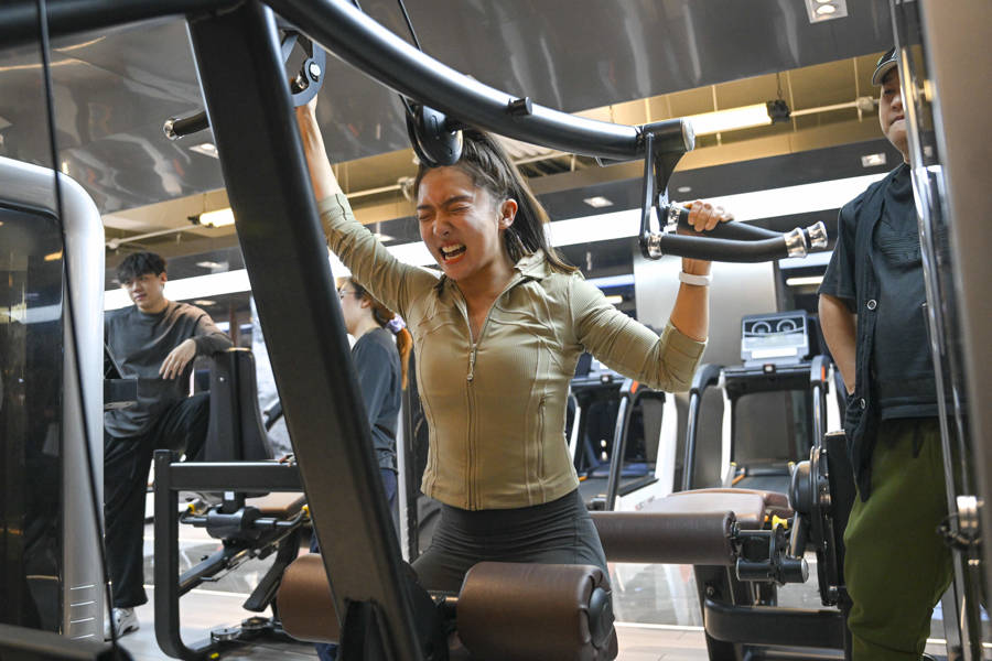 与世界上“开车最快”的女生们同场竞技!师炜即将亮相F1学院揭幕战