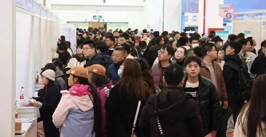 严重缺人！实习生也月入过万，广州多公司抢人