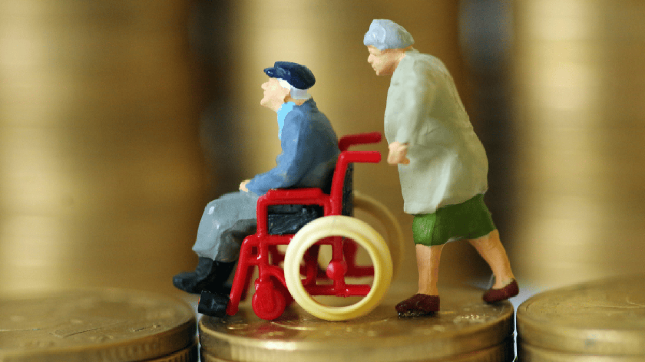 郑秉文:农民养老金90%来自财政,上涨应尽力而为、量力而行