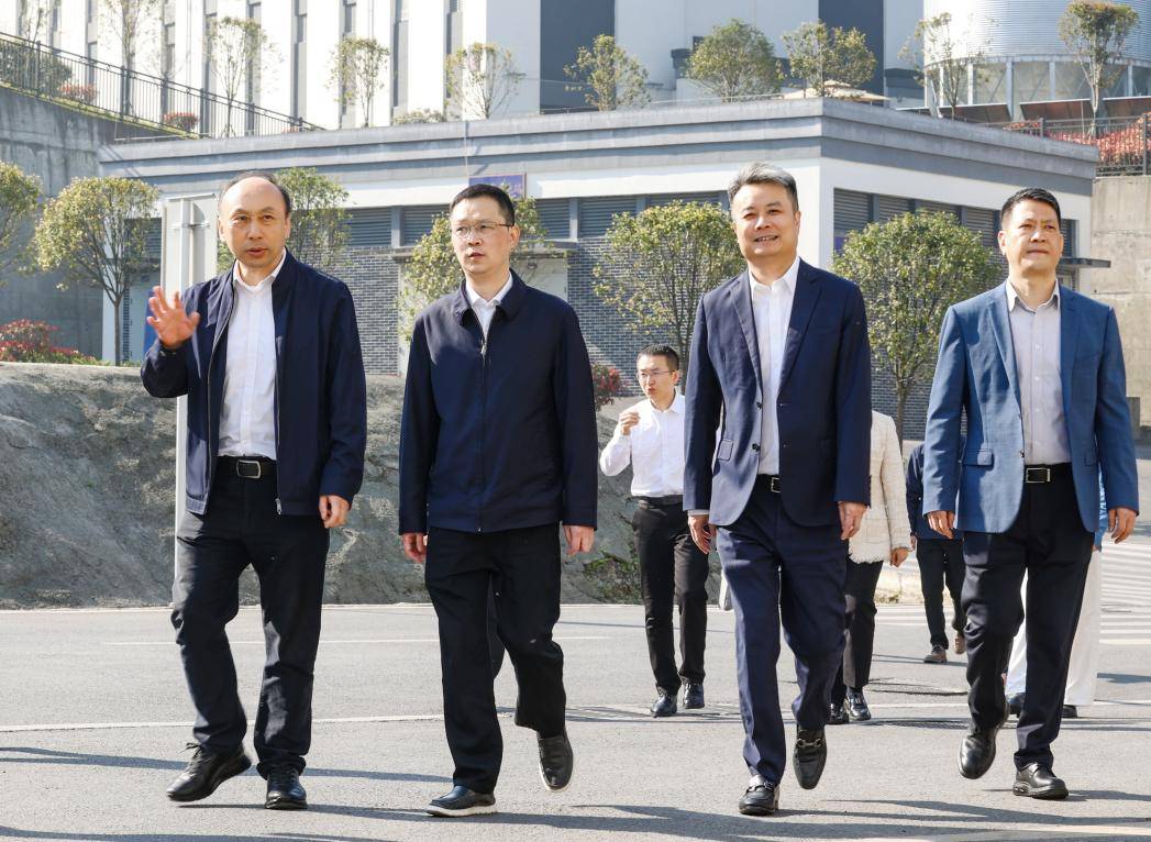 习酒集团党委书记、董事长汪地强到 贵州珍酒考察指导