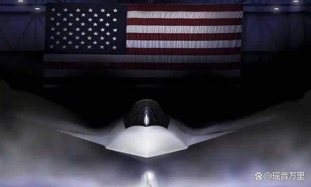 歼-36超低空飞行,美媒:看到双座和涂层!美F-47还没造就过时