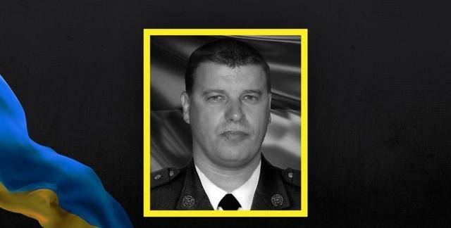 庆功会开在俄军眼皮底下，两枚导弹从天而降，“斩首”乌军旅长