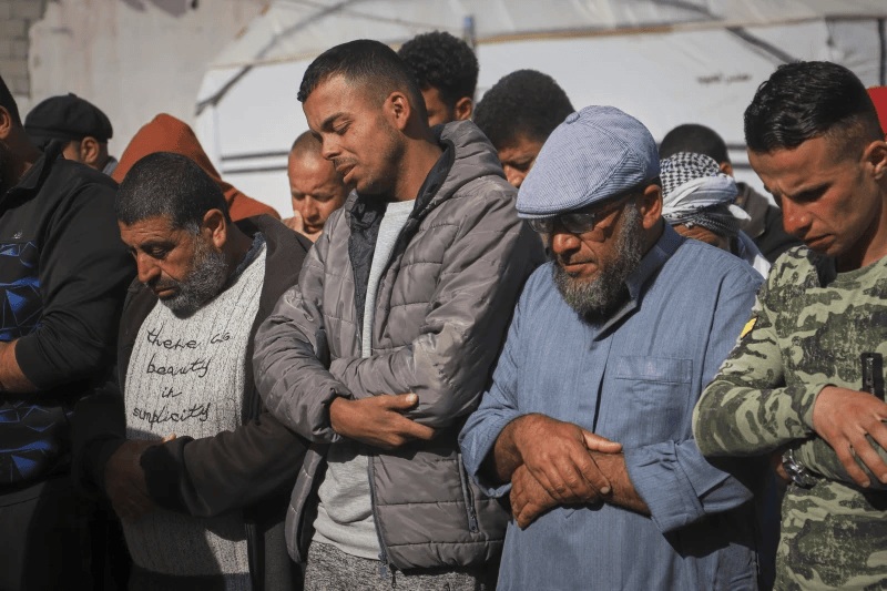 以防长：将无限期在加沙、黎巴嫩和叙利亚驻军