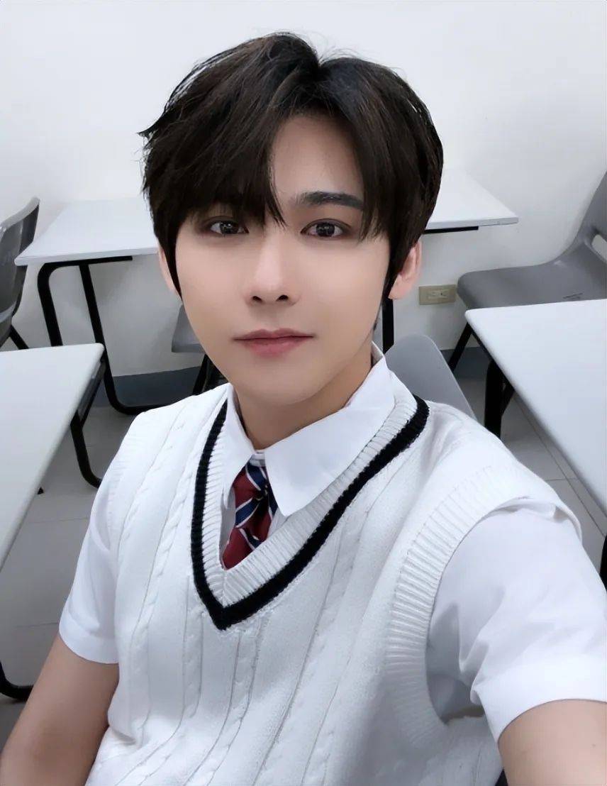 突传讣告！31岁男星黄正杰去世，两天前还曾录制跳舞视频，母亲透露死因及遗言