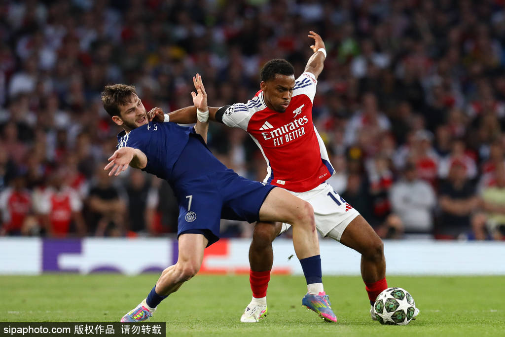 欧冠-登贝莱闪击+伤退梅里诺进球被吹 阿森纳主场0-1巴黎
