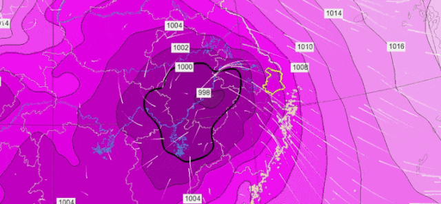 上海：强风大雨即将来袭，主要集中在明天傍晚到后天早晨，请加强防范！