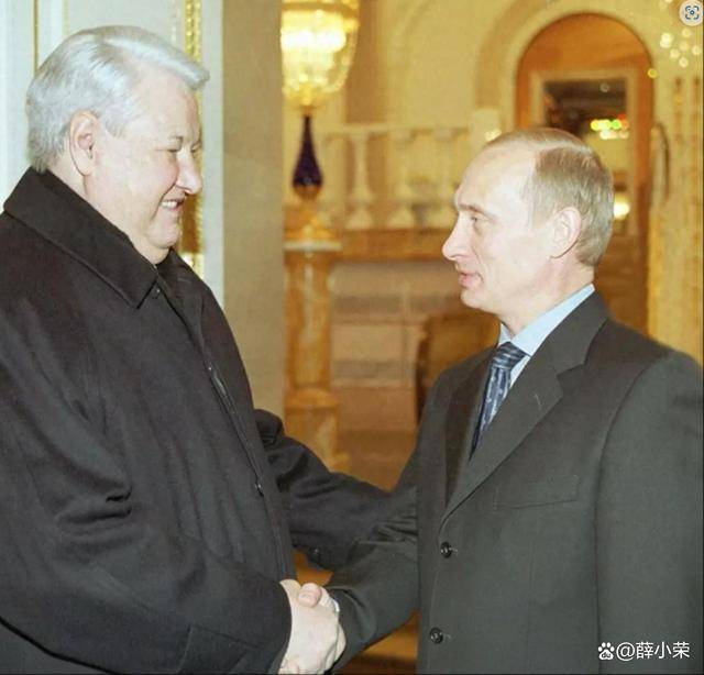 当了25年总统，普京首次全球公开：考虑找接班人但要满足三个条件