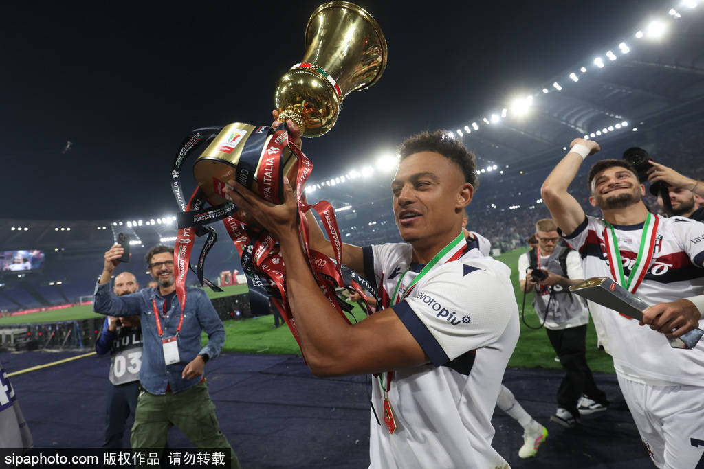 意杯-博洛尼亚1-0米兰时隔51年夺冠 获欧联杯资格