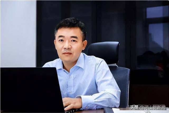 他，永州首富，曾是理科状元，放弃美国高薪，归国后身价105亿