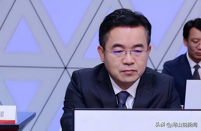 他，永州首富，曾是理科状元，放弃美国高薪，归国后身价105亿