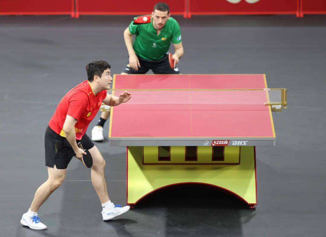 王楚钦、梁靖崑、王艺迪、陈幸同、石洵瑶率先晋级16强 | 多哈世乒赛单打