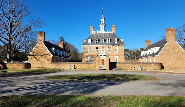 “不敢带孩子去迪士尼” 近七成美国人觉得物价还要涨