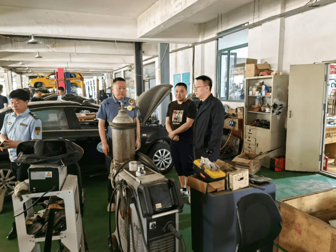 沈阳市交通运输局局长巴放检查全市交通运输重点领域消防安全工作