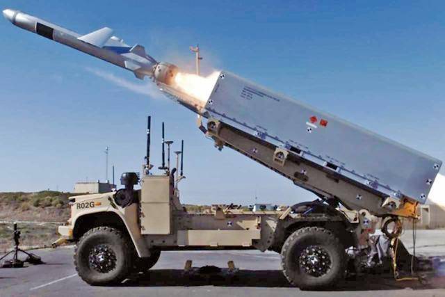 距台岛200公里！美军埋下第二颗“雷”：辽宁舰编队行动了