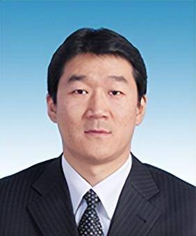 国务院最新任免，4位干部职务调整