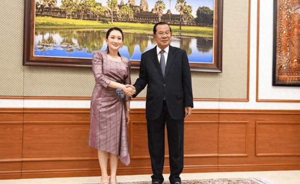 当不成总理了？泰国军方亮明态度，遭洪森“背刺”，佩通坦面临下台