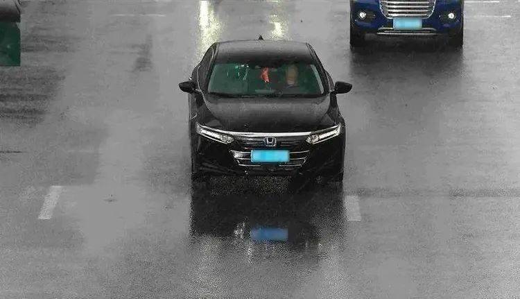 嫌旅游返程机票贵，男子从湖南到辽宁一路连偷8辆车，开到没油就换车