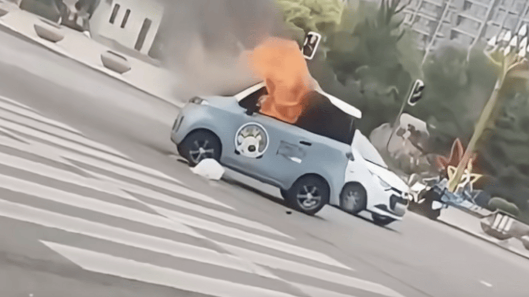 老头乐，县城小伙的「精神迈巴赫」？