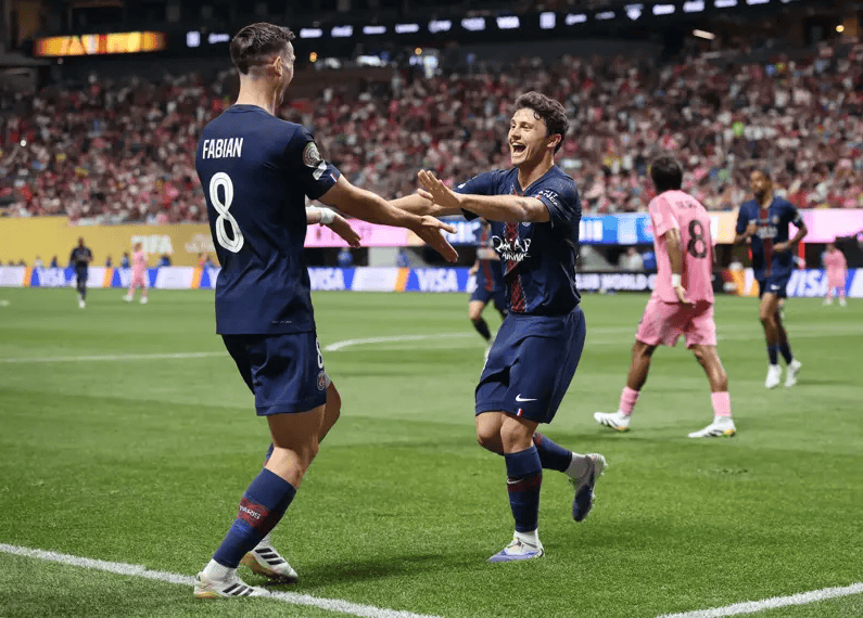 世俱杯-登贝莱复出梅西哑火 内维斯双响巴黎4-0迈阿密