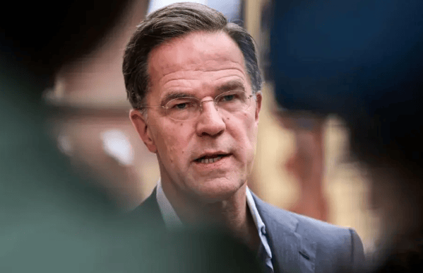 不装了?北约彻底摊牌,要和中方硬碰硬?解放军已做好最坏准备