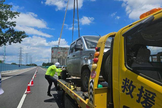 山东最新定价：高速公路清障救援拖车费，最低350元/车次