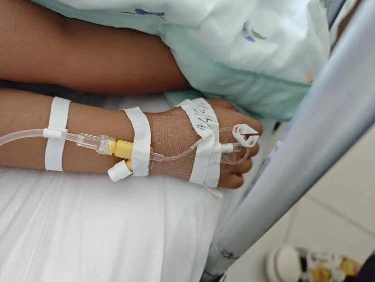 甘肃天水幼儿园铅中毒事件：专家称智商很难恢复，有家长伤心过度被抢救