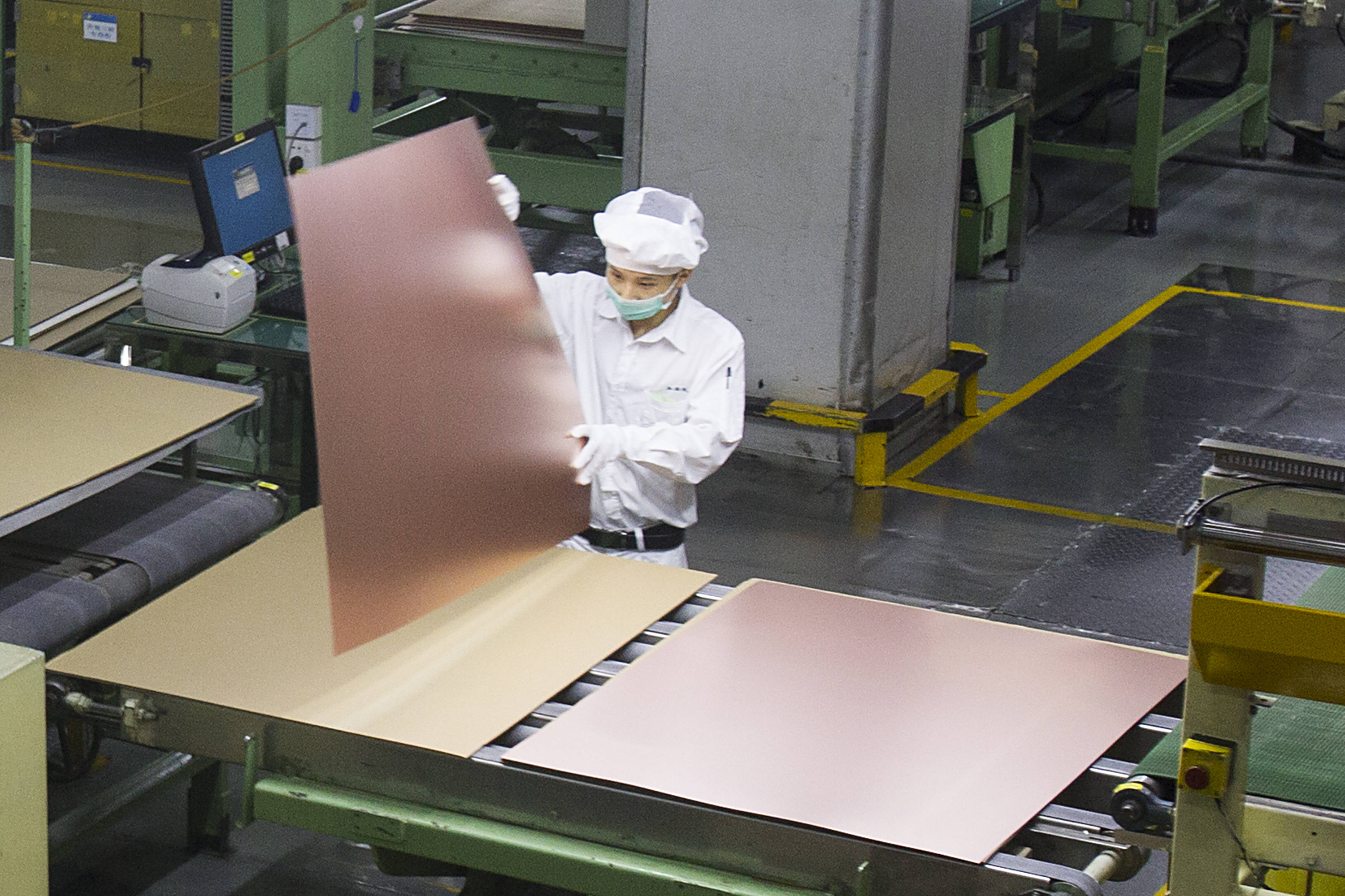 东莞首家千亿市值上市公司诞生！来看是谁→