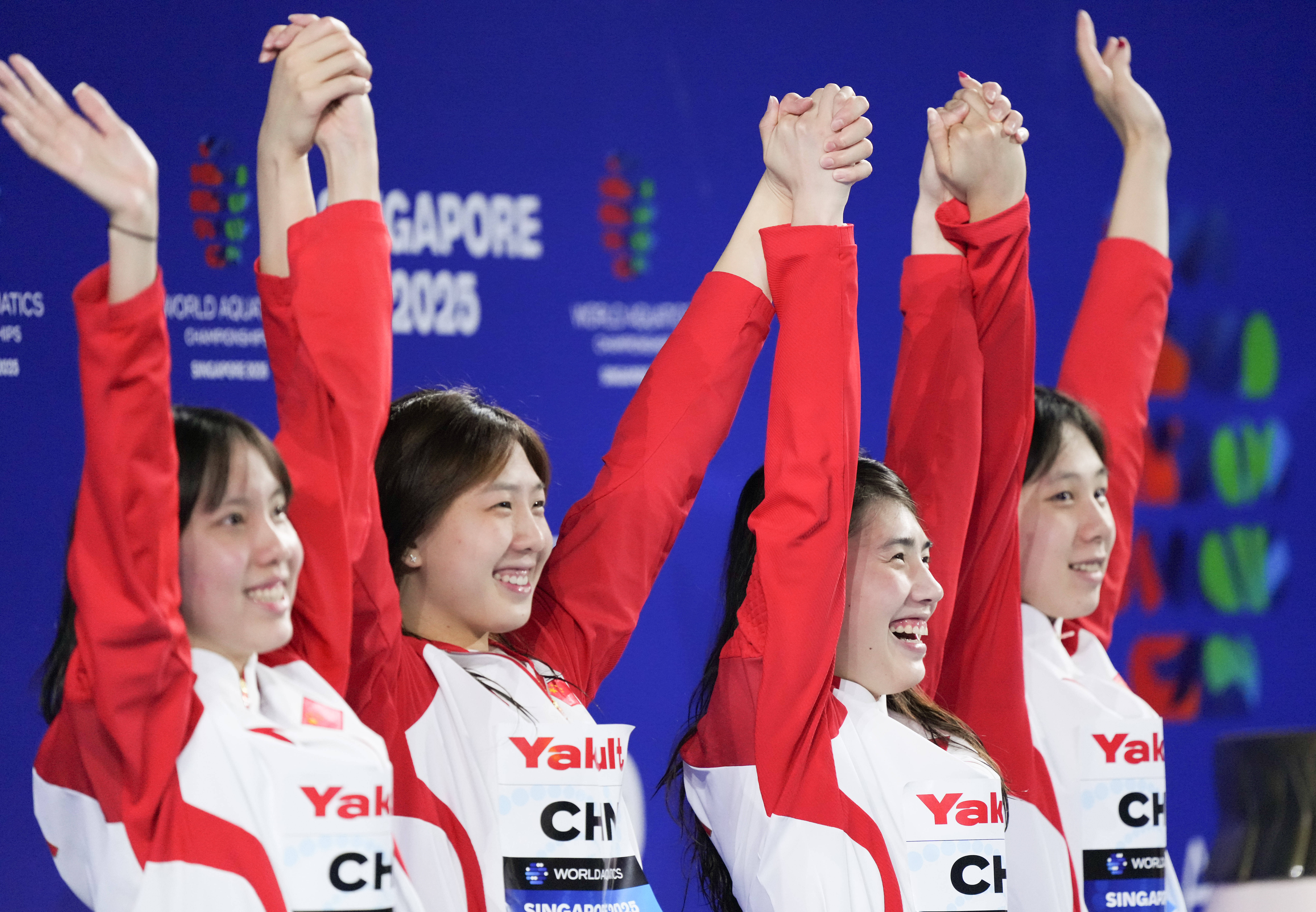 游泳世锦赛:美国队打破世界纪录 中国队收获两银两铜