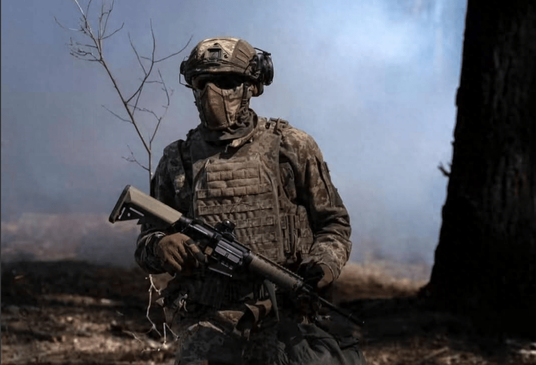 俄军尖兵攻入红军城市中心，40%街区展开巷战，数万乌军和西方军人被困